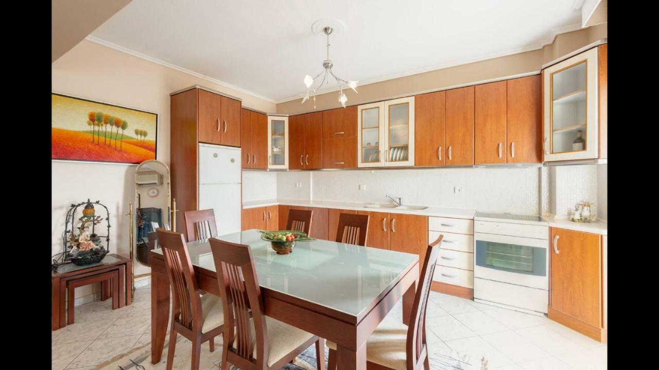 Third Floor Lux Apartment With Nice View Thessaloníki Eksteriør bilde
